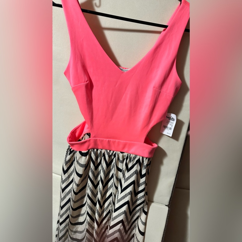 Women’s mini open sides flowy dress